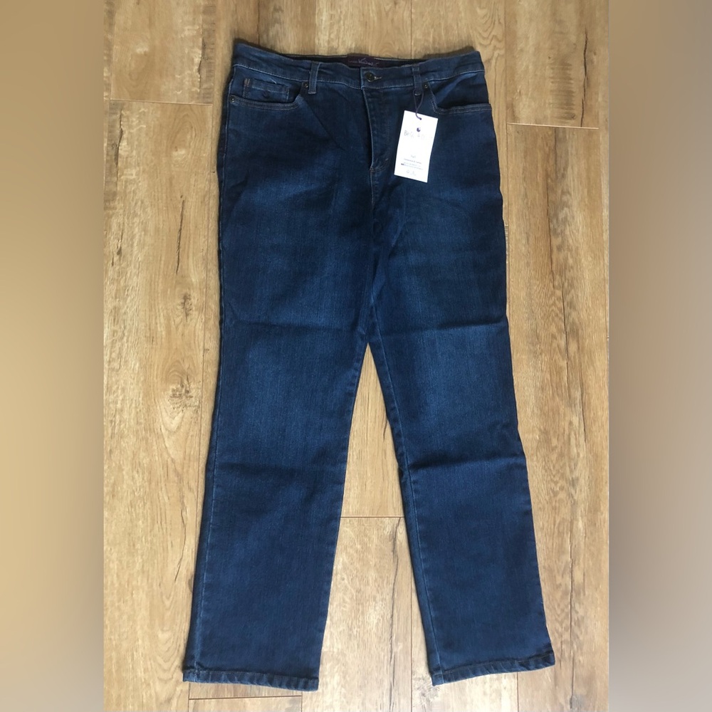Gloria Vanderbilt Amanda Jeans NWT 14p